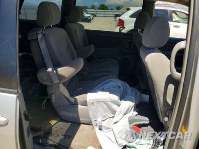 Zdjęcie 11 z 13 samochodu: 2006 TOYOTA SIENNA LE 7 PASSENGER VIN:5TDZA23C56S484842 - miniatura