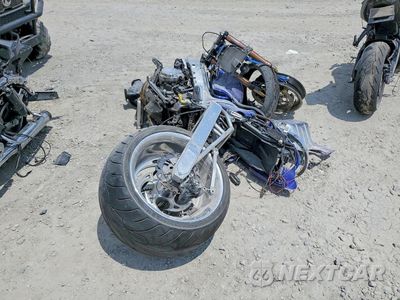 Czwarte zdjęcie samochodu z boku: 2005 SUZUKI GSX1300 RK5 VIN:JS1GW71A252102600 - miniatura