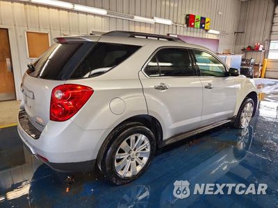 Trzecie zdjęcie samochodu z tyłu: 2011 CHEVROLET EQUINOX LT VIN:2CNALPEC7B6215100 - miniatura