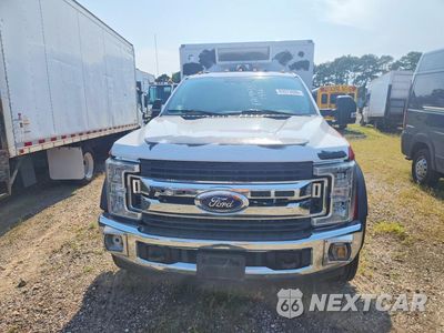 Piąte zdjęcie samochodu w środku: 2019 FORD F550 SUPER DUTY VIN:1FD0X5HT3KEE93083 - miniatura