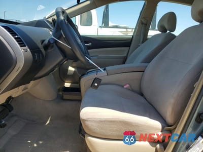 Zdjęcie 7 z 12 samochodu: 2004 TOYOTA PRIUS BASE VIN:JTDKB22U140036316 - miniatura