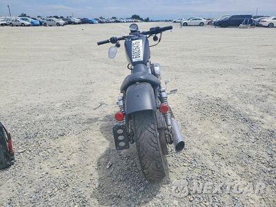 Czwarte zdjęcie samochodu z boku: 2005 HARLEY-DAVIDSON XL883 L VIN:1HD4CMM195K405948 - miniatura