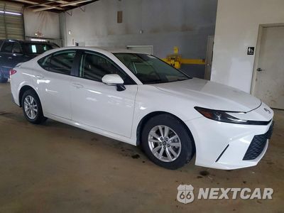 Czwarte zdjęcie samochodu z boku: 2025 TOYOTA CAMRY LE VIN:4T1DAACK1SU197883 - miniatura