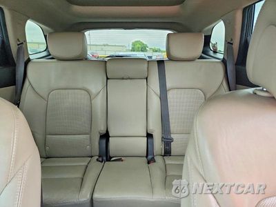 Zdjęcie 10 z 13 samochodu: 2017 HYUNDAI SANTA FE SE ULTIMATE VIN:KM8SR4HF5HU243608 - miniatura