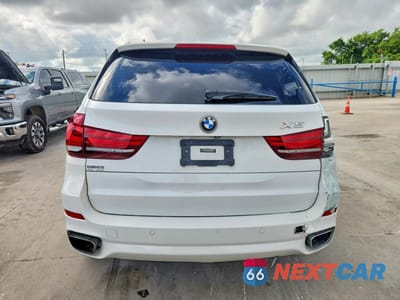 Zdjęcie 6 z 13 samochodu: 2018 BMW X5 SDRIVE35I VIN:5UXKR2C52J0Z14722 - miniatura