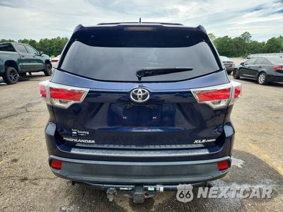 Zdjęcie 6 z 13 samochodu: 2014 TOYOTA HIGHLANDER XLE VIN:5TDJKRFH0ES024965 - miniatura