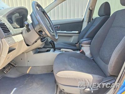 Zdjęcie 7 z 12 samochodu: 2006 KIA SPECTRA EX VIN:KNAFE121565283527 - miniatura