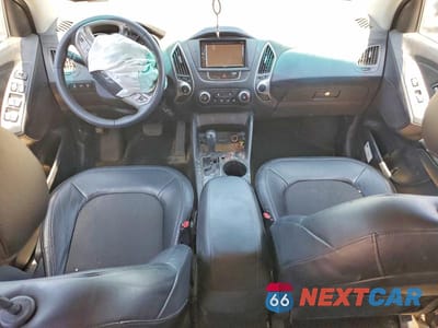 Zdjęcie 8 z 12 samochodu: 2010 HYUNDAI TUCSON GLS VIN:KM8JUCAC1AU052763 - miniatura