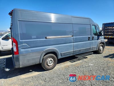 Trzecie zdjęcie samochodu z tyłu: 2021 RAM PROMASTER 3500 DELIVERY VAN VIN:3C6MRVJG4ME535370 - miniatura