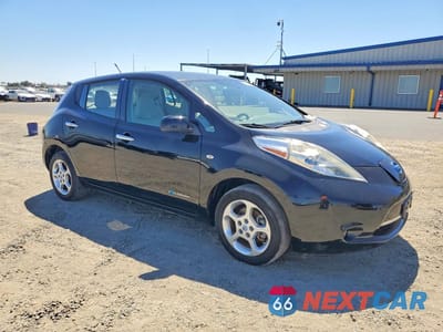 Czwarte zdjęcie samochodu z boku: 2012 NISSAN LEAF SV VIN:JN1AZ0CP1CT020587 - miniatura