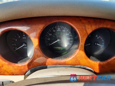 Zdjęcie 9 z 12 samochodu: 2000 JAGUAR XJ8 L VIN:SAJDA23C6YLF07466 - miniatura