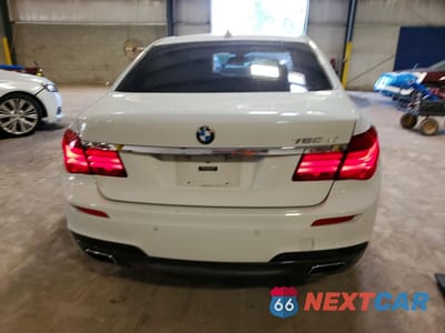 Zdjęcie 6 z 12 samochodu: 2014 BMW 750 LI VIN:WBAYE8C56ED780500 - miniatura