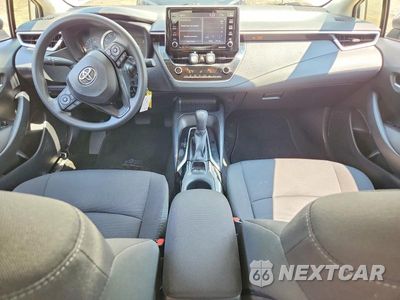 Zdjęcie 8 z 12 samochodu: 2021 TOYOTA COROLLA LE VIN:JTDEPMAE5MJ130035 - miniatura