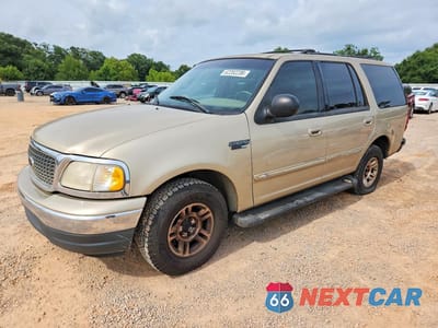 2000 FORD EXPEDITION XLT 1FMRU1564YLB80944 - główne zdjęcie licytacji z USA - miniatura