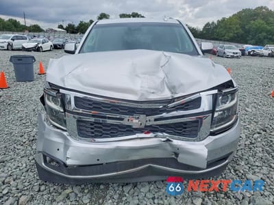 Piąte zdjęcie samochodu w środku: 2018 CHEVROLET TAHOE K1500 LT VIN:1GNSKBKC1JR332264 - miniatura