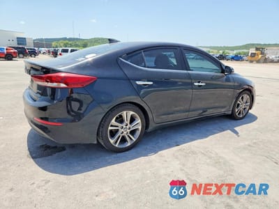 Trzecie zdjęcie samochodu z tyłu: 2017 HYUNDAI ELANTRA LIMITED VIN:5NPD84LF3HH022123 - miniatura