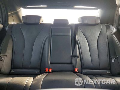 Zdjęcie 10 z 13 samochodu: 2015 MERCEDES-BENZ S 550 VIN:WDDUG8CB0FA173051 - miniatura
