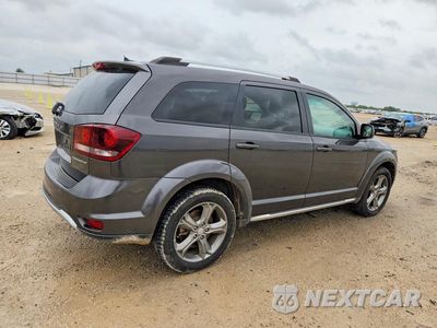 Trzecie zdjęcie samochodu z tyłu: 2016 DODGE JOURNEY CROSSROAD VIN:3C4PDCGB8GT143979 - miniatura