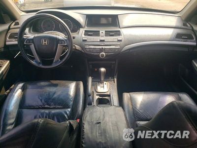 Zdjęcie 8 z 13 samochodu: 2009 HONDA ACCORD EXL VIN:1HGCP36889A047454 - miniatura