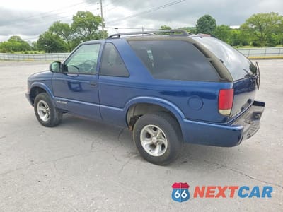 Drugie zdjęcie samochodu z przodu: 2002 CHEVROLET BLAZER VIN:1GNCS18W82K143184 - miniatura