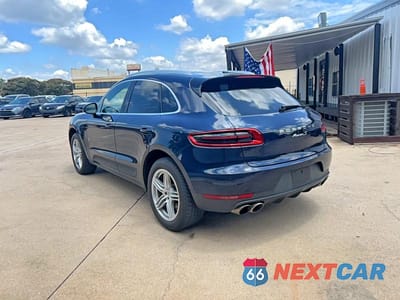 Trzecie zdjęcie samochodu z tyłu: 2018 PORSCHE MACAN S VIN:WP1AB2A5XJLB34419 - miniatura