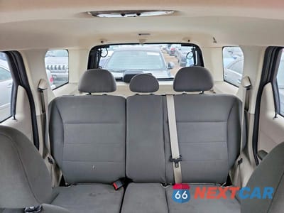 Zdjęcie 10 z 13 samochodu: 2008 FORD ESCAPE XLS VIN:1FMCU92Z78KB14624 - miniatura