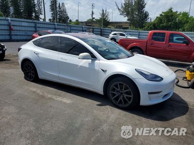 Czwarte zdjęcie samochodu z boku: 2018 TESLA MODEL 3 VIN:5YJ3E1EA7JF007505 - miniatura
