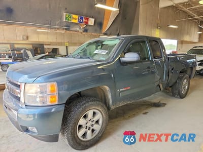 2007 CHEVROLET 1500 SILVE 2GCFK19Y571632249 - główne zdjęcie licytacji z USA - miniatura