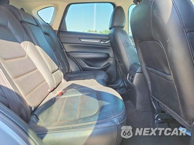Zdjęcie 11 z 13 samochodu: 2018 MAZDA CX-5 GRAND TOURING VIN:JM3KFADM2J1353823 - miniatura
