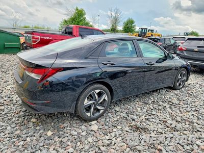 Trzecie zdjęcie samochodu z tyłu: 2023 HYUNDAI ELANTRA SEL VIN:5NPLS4AG5PH101980 - miniatura