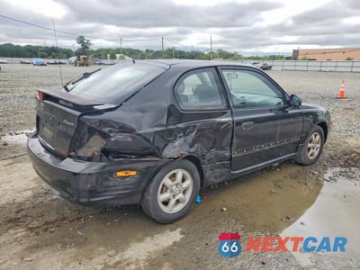 Trzecie zdjęcie samochodu z tyłu: 2004 HYUNDAI ACCENT GL VIN:KMHCG35C04U303951 - miniatura
