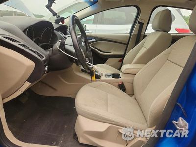 Zdjęcie 7 z 12 samochodu: 2012 FORD FOCUS VIN:1FAHP3M26CL441426 - miniatura