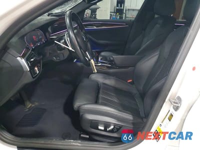 Zdjęcie 7 z 12 samochodu: 2022 BMW 530 XI VIN:WBA13BJ04NWX83959 - miniatura
