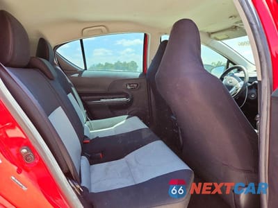 Zdjęcie 10 z 12 samochodu: 2016 TOYOTA PRIUS C TWO VIN:JTDKDTB34G1139722 - miniatura