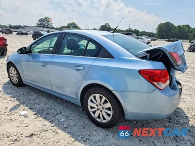 Drugie zdjęcie samochodu z przodu: 2011 CHEVROLET CRUZE LS VIN:1G1PC5SH2B7137658 - miniatura