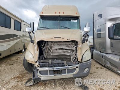 Piąte zdjęcie samochodu w środku: 2017 FREIGHTLINER CASCADIA 125 SEMI TRUCK VIN:3AKJGLDRXHSHG5569 - miniatura