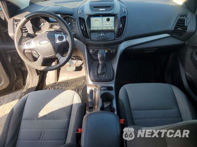 Zdjęcie 8 z 13 samochodu: 2016 FORD ESCAPE SE VIN:1FMCU9GX3GUA65531 - miniatura
