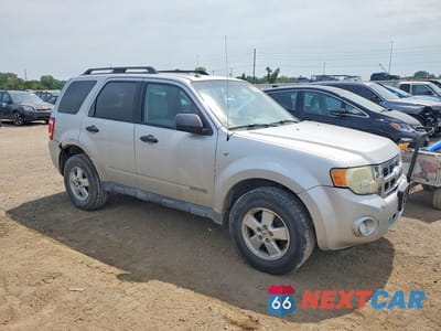 Czwarte zdjęcie samochodu z boku: 2008 FORD ESCAPE XLT VIN:1FMCU93138KB29064 - miniatura