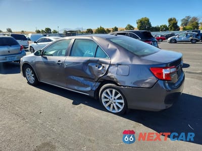 Drugie zdjęcie samochodu z przodu: 2014 TOYOTA CAMRY HYBRID XLE VIN:4T1BD1FK3EU116073 - miniatura