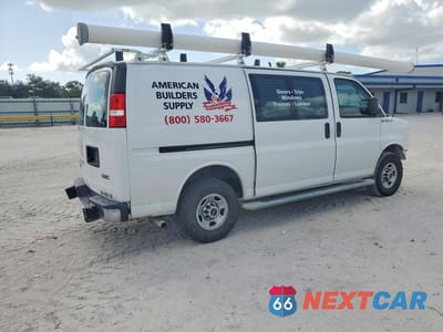 Trzecie zdjęcie samochodu z tyłu: 2021 GMC SAVANA G2500 VIN:1GTW7AFP3M1307159 - miniatura