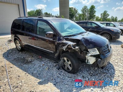Czwarte zdjęcie samochodu z boku: 2010 DODGE GRAND CARAVAN SXT VIN:2D4RN5D11AR406291 - miniatura