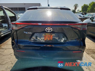 Zdjęcie 6 z 13 samochodu: 2023 TOYOTA BZ4X XLE VIN:JTMAAAAA7PA000547 - miniatura