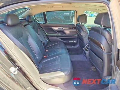 Zdjęcie 10 z 12 samochodu: 2016 BMW 750 XI VIN:WBA7F2C57GG419252 - miniatura