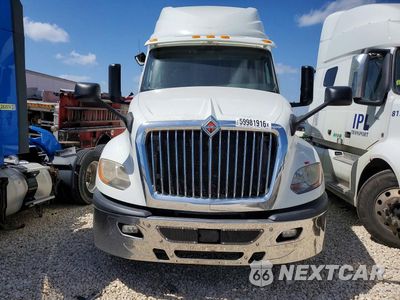 Piąte zdjęcie samochodu w środku: 2020 INTERNATIONAL LT625 SEMI TRUCK VIN:3HSDZAPR2LN843735 - miniatura