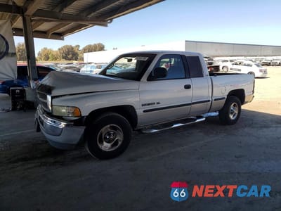 1999 DODGE RAM 1500 1B7HC13Z5XJ535226 - główne zdjęcie licytacji z USA - miniatura