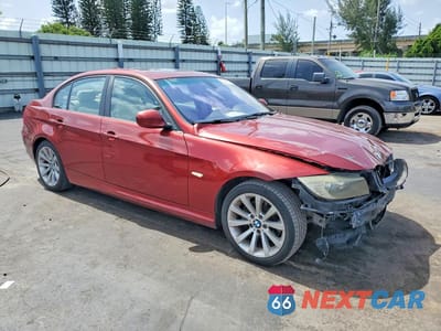 Czwarte zdjęcie samochodu z boku: 2011 BMW 328 I VIN:WBAPH7G55BNM58413 - miniatura