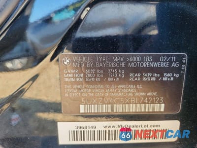 Zdjęcie 12 z 12 samochodu: 2011 BMW X5 XDRIVE35I VIN:5UXZV4C5XBL742123 - miniatura