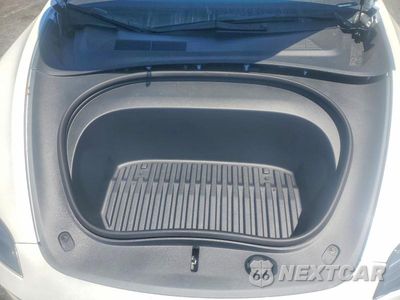Zdjęcie 11 z 12 samochodu: 2026 TESLA MODEL 3 VIN:5YJ3E1EA4TF176285 - miniatura