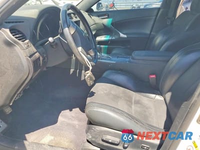 Zdjęcie 7 z 12 samochodu: 2012 LEXUS IS 250 VIN:JTHBF5C20C5166221 - miniatura