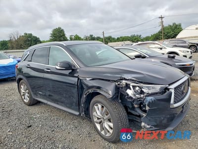 Czwarte zdjęcie samochodu z boku: 2019 INFINITI QX50 LUXE VIN:3PCAJ5M36KF142246 - miniatura